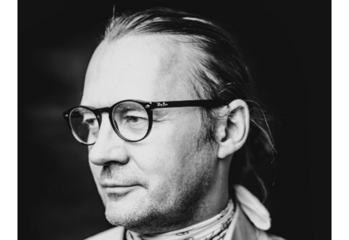 fotografia przedstawiająca portret Marka Szcześniaka